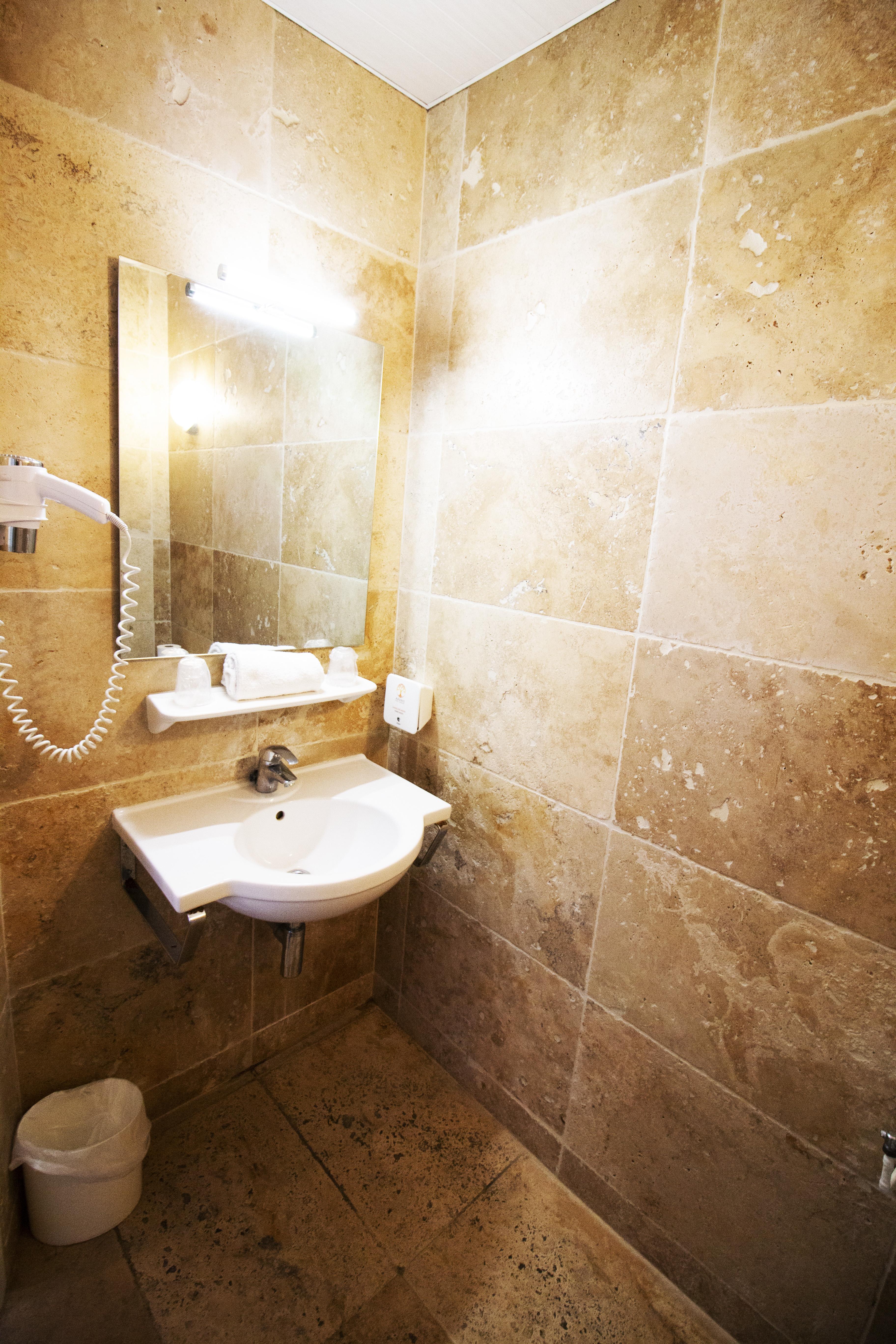 Hotel Bel Azur Six-Fours-les-Plages Εξωτερικό φωτογραφία