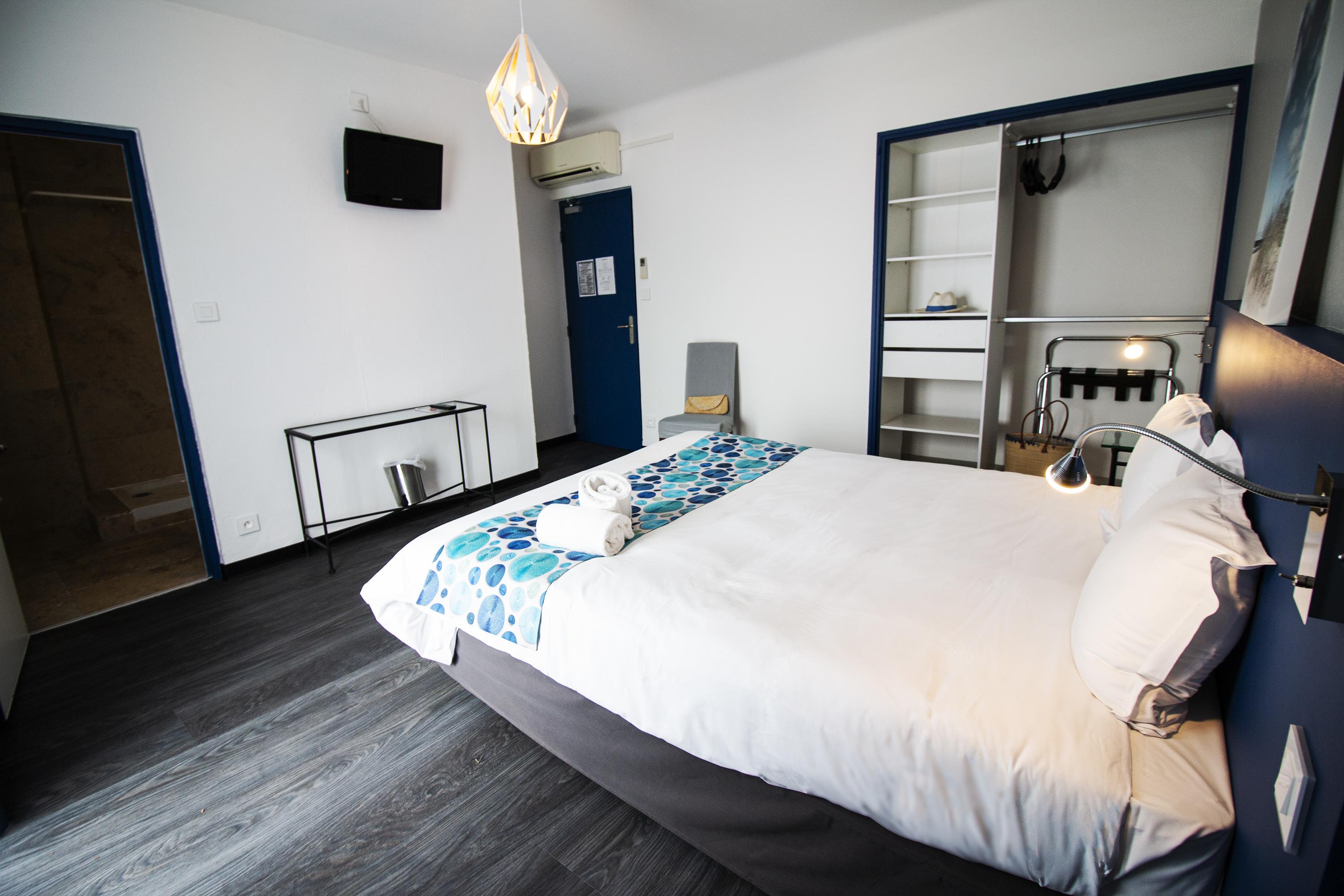 Hotel Bel Azur Six-Fours-les-Plages Εξωτερικό φωτογραφία
