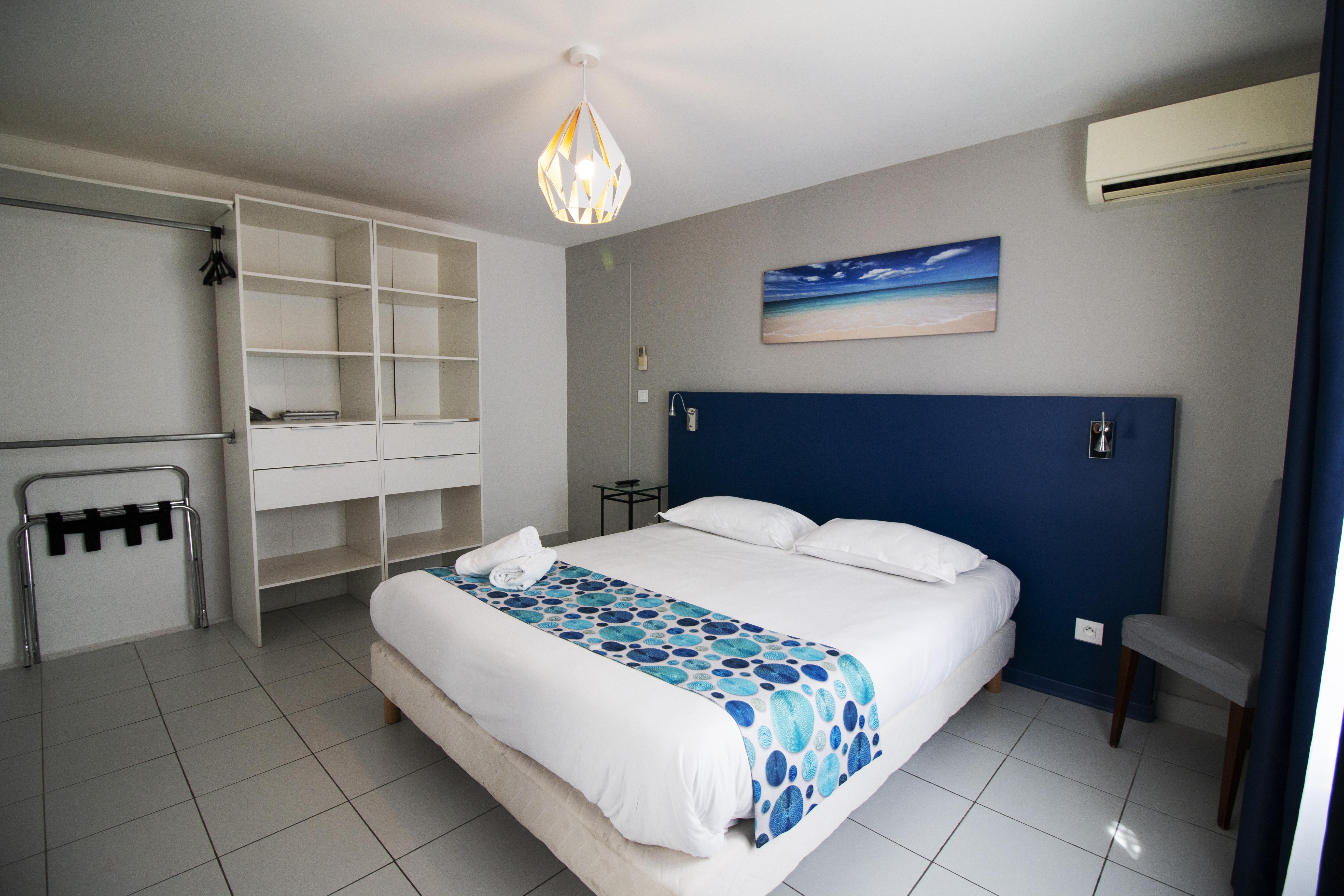 Hotel Bel Azur Six-Fours-les-Plages Εξωτερικό φωτογραφία