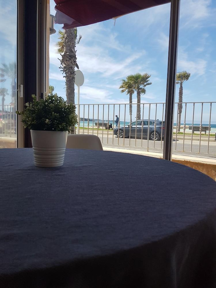 Hotel Bel Azur Six-Fours-les-Plages Εξωτερικό φωτογραφία